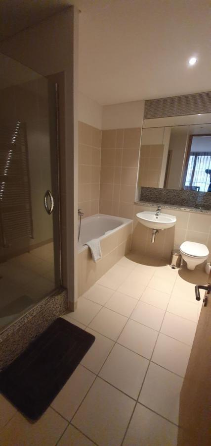 Central Prime King Size Apartment Dublin Exterior foto